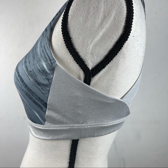 Joy Lab Silver Gray White Crisscross Sports Bra EUC Size L - Picture 2 of 7